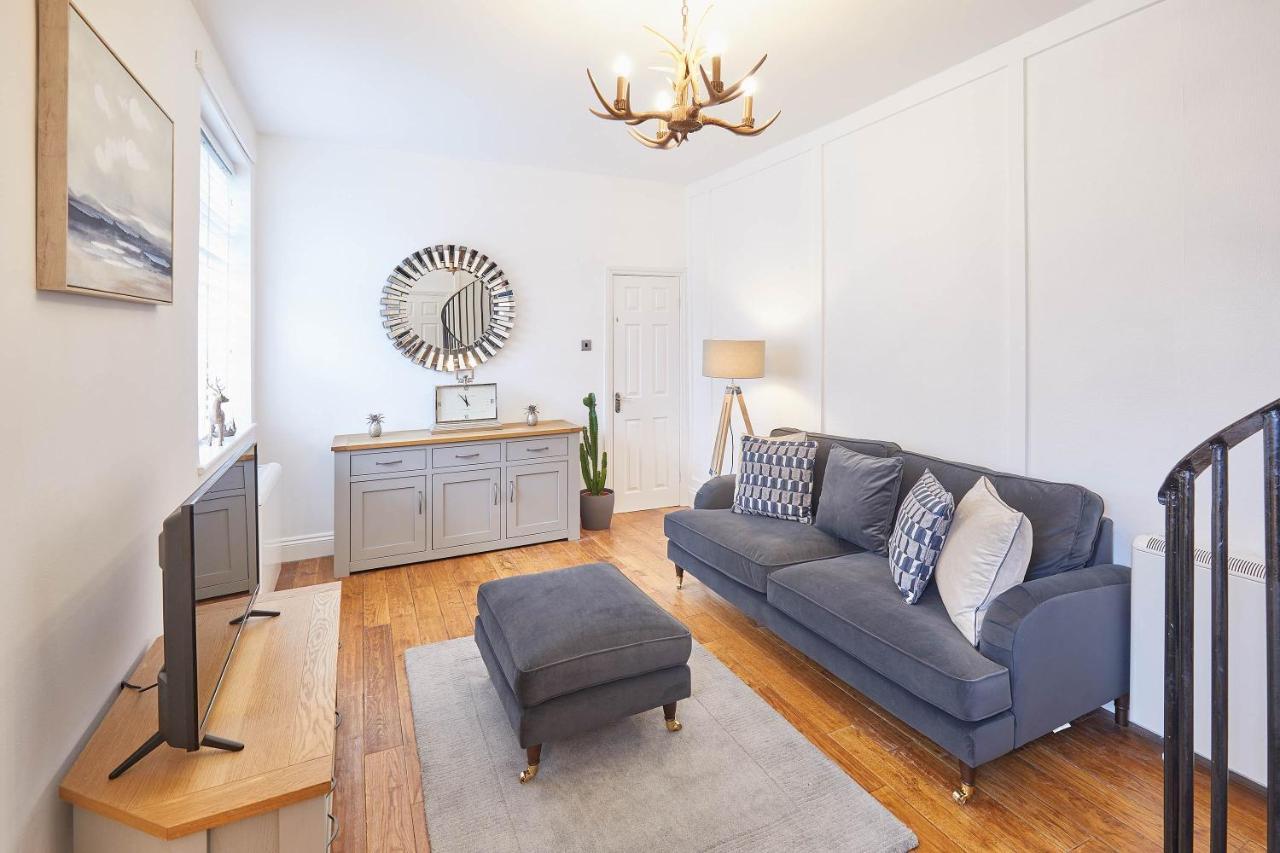 וויטבי Host & Stay - Den At Westcliff מראה חיצוני תמונה